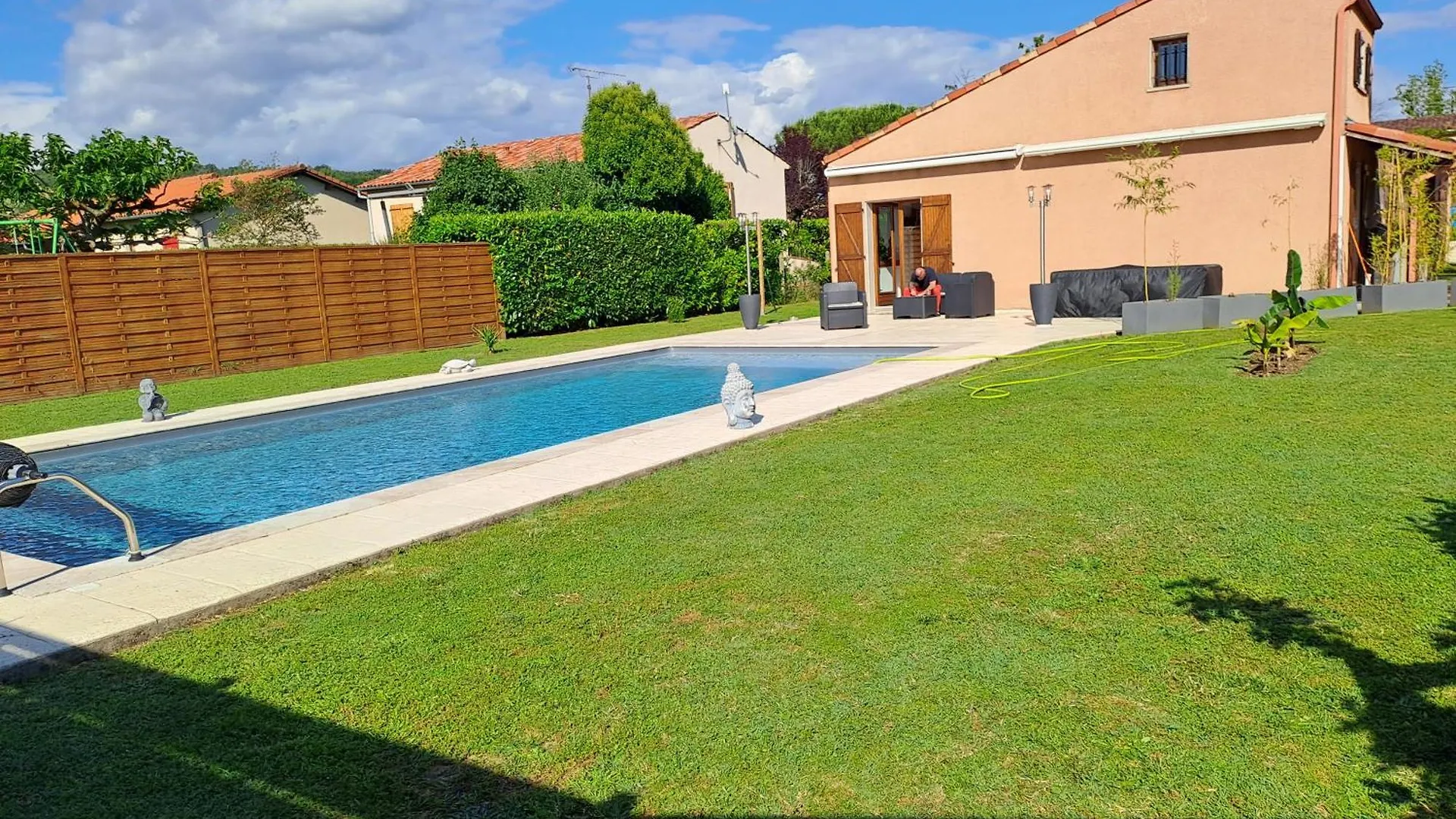 Jolie Maison Avec Piscine Labastide-Saint-Georges